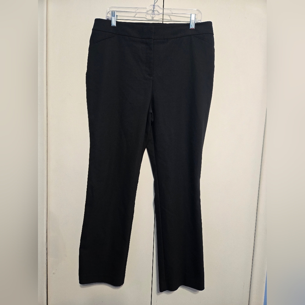 Chico's Women's Black So Slimming Straight-Leg Trouser Pants Size Large Short(2)